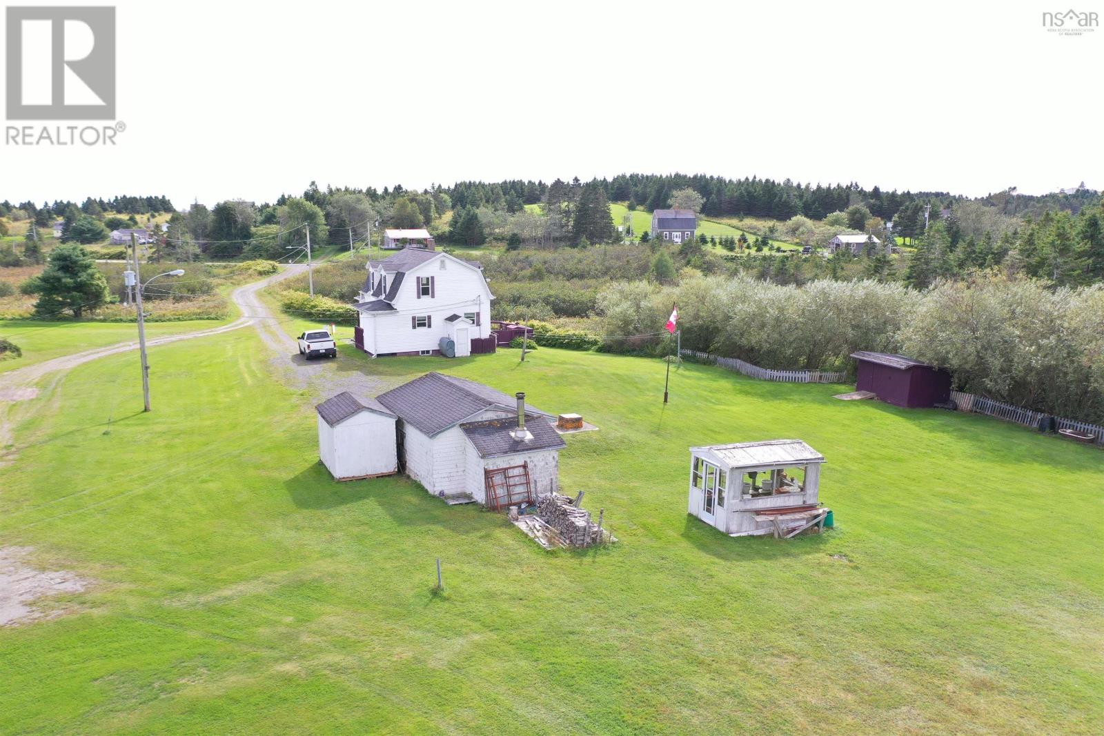 23 Boulet Lane Property Photo 36