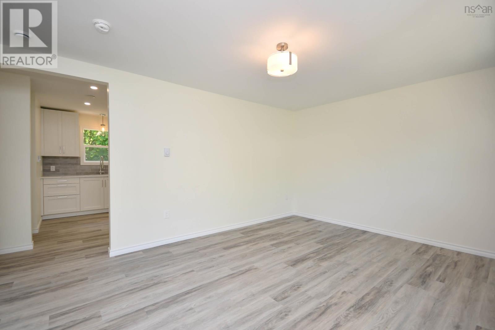 29 Joyce Avenue Property Photo 6