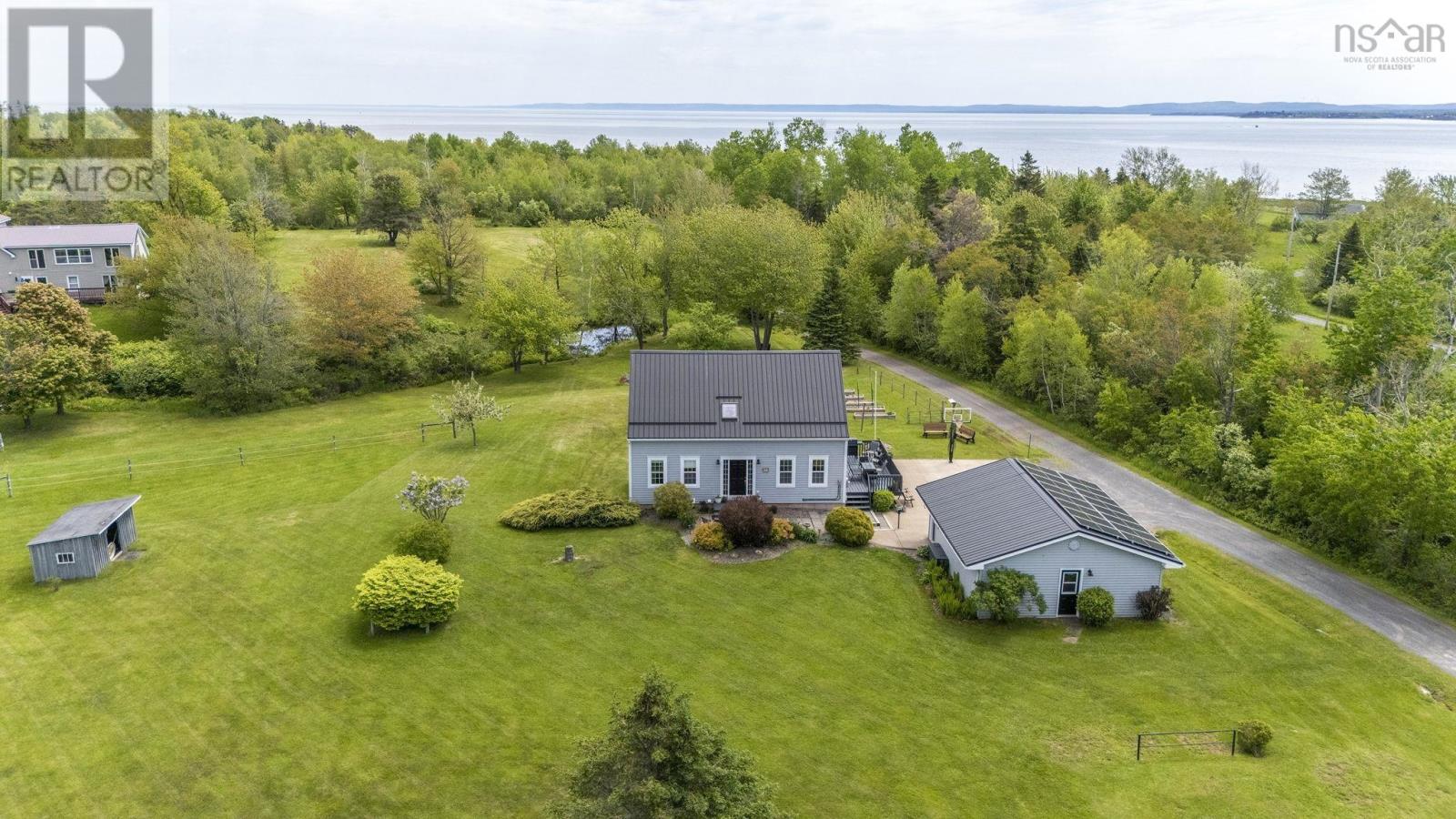 19 Sandy Cove Lane Property Photo 1