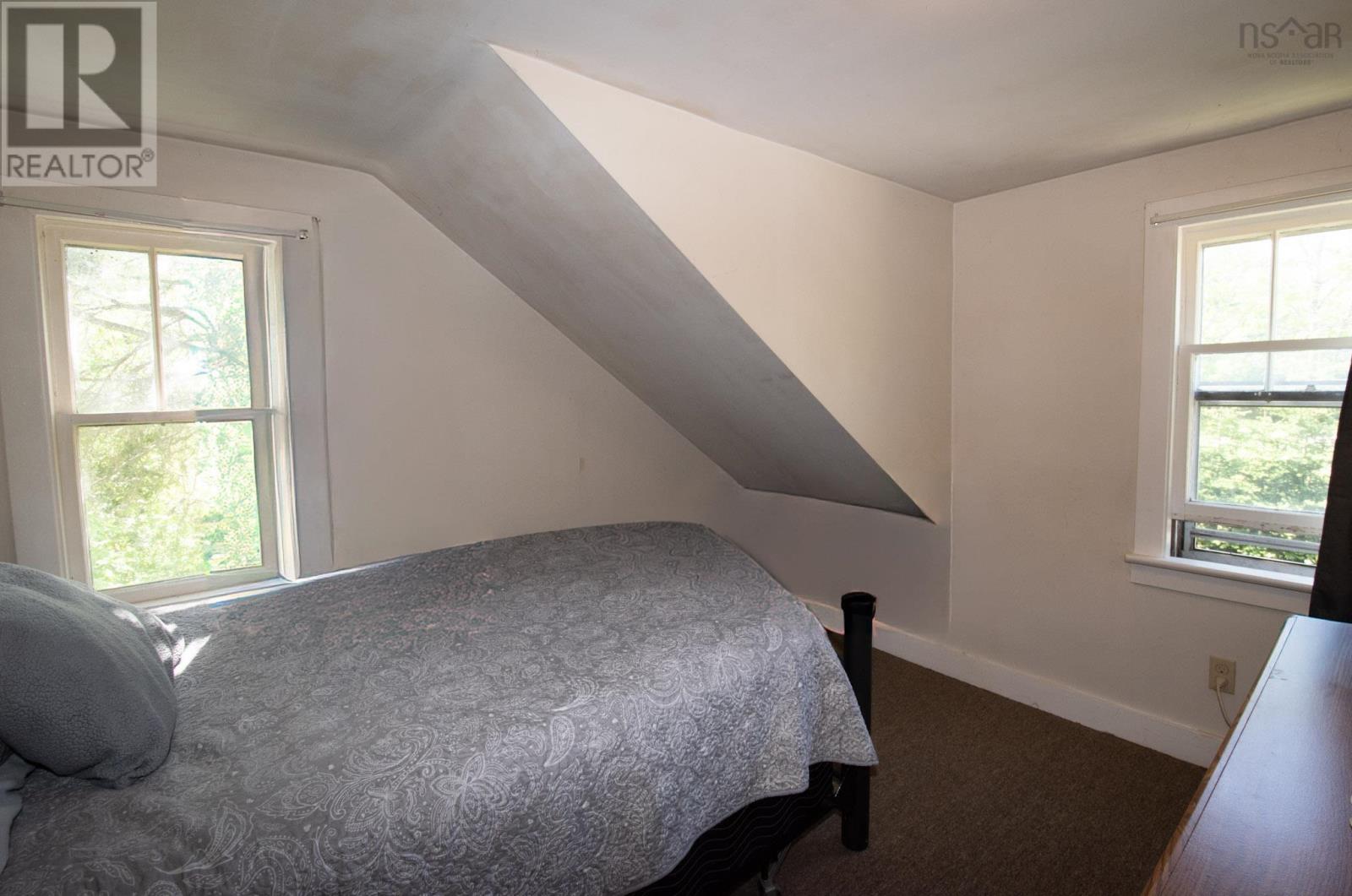 159 King Street Property Photo 12