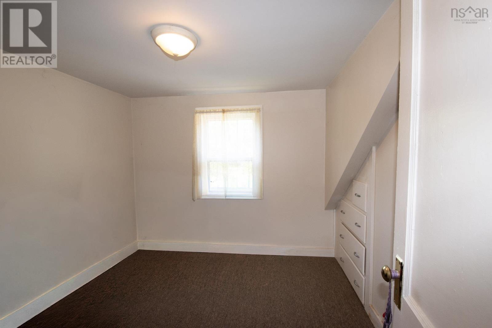 159 King Street Property Photo 15