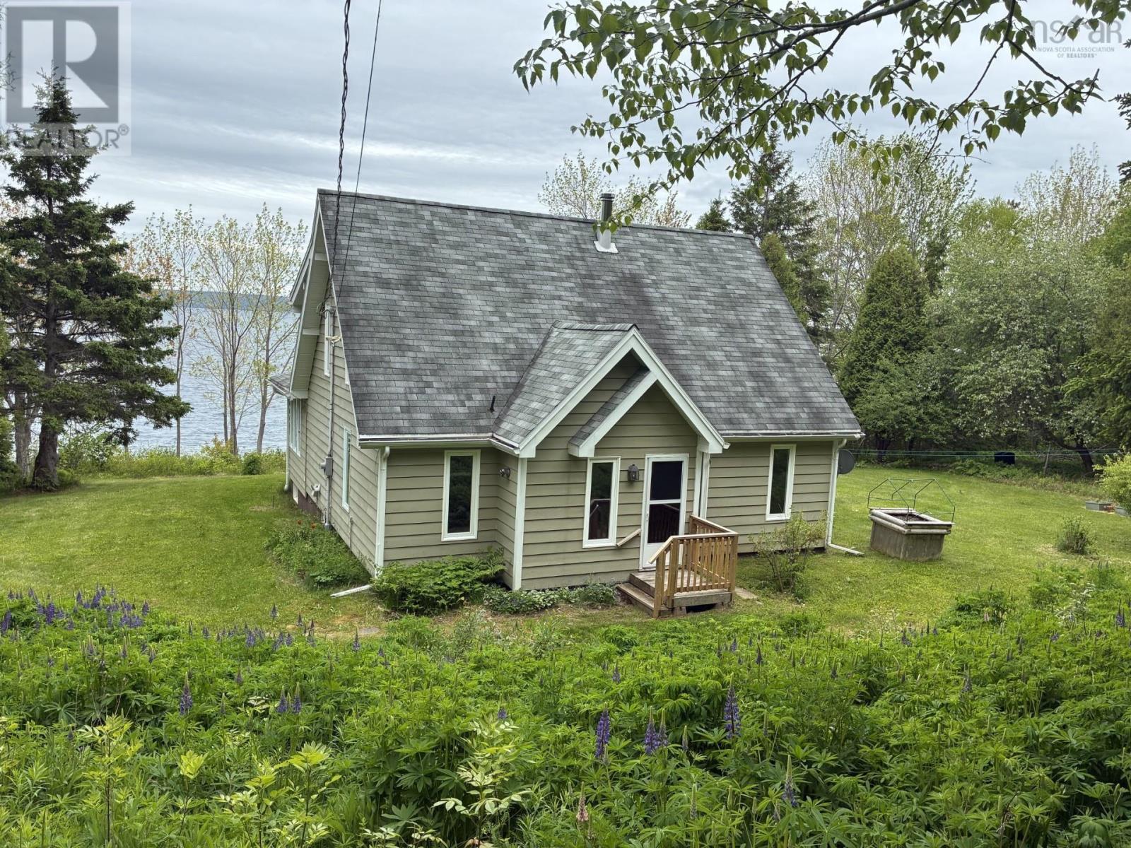 4030 Marble Mountain Road Property Photo 2