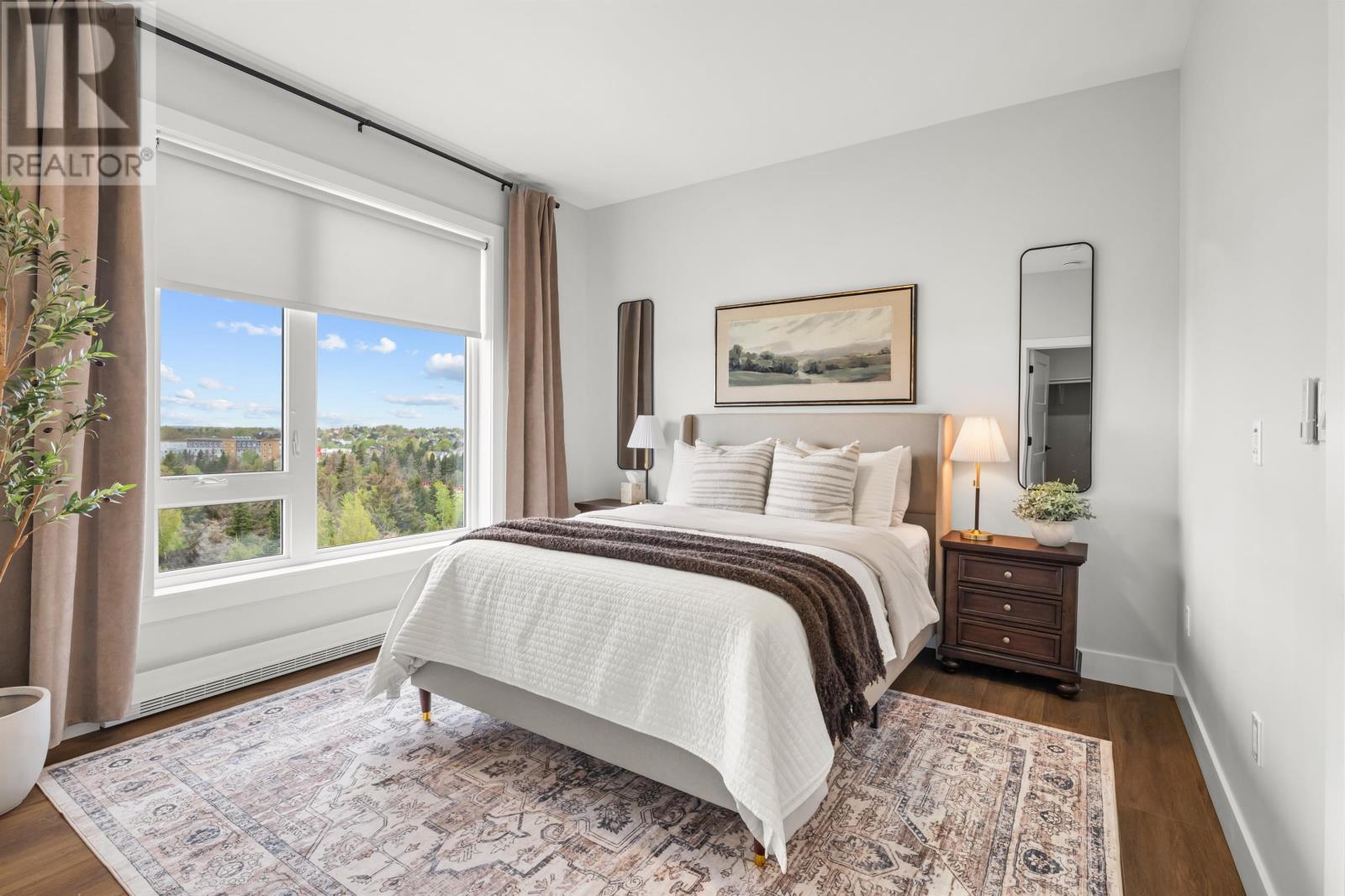 The Emerald 25 Capital Drive Property Photo 25