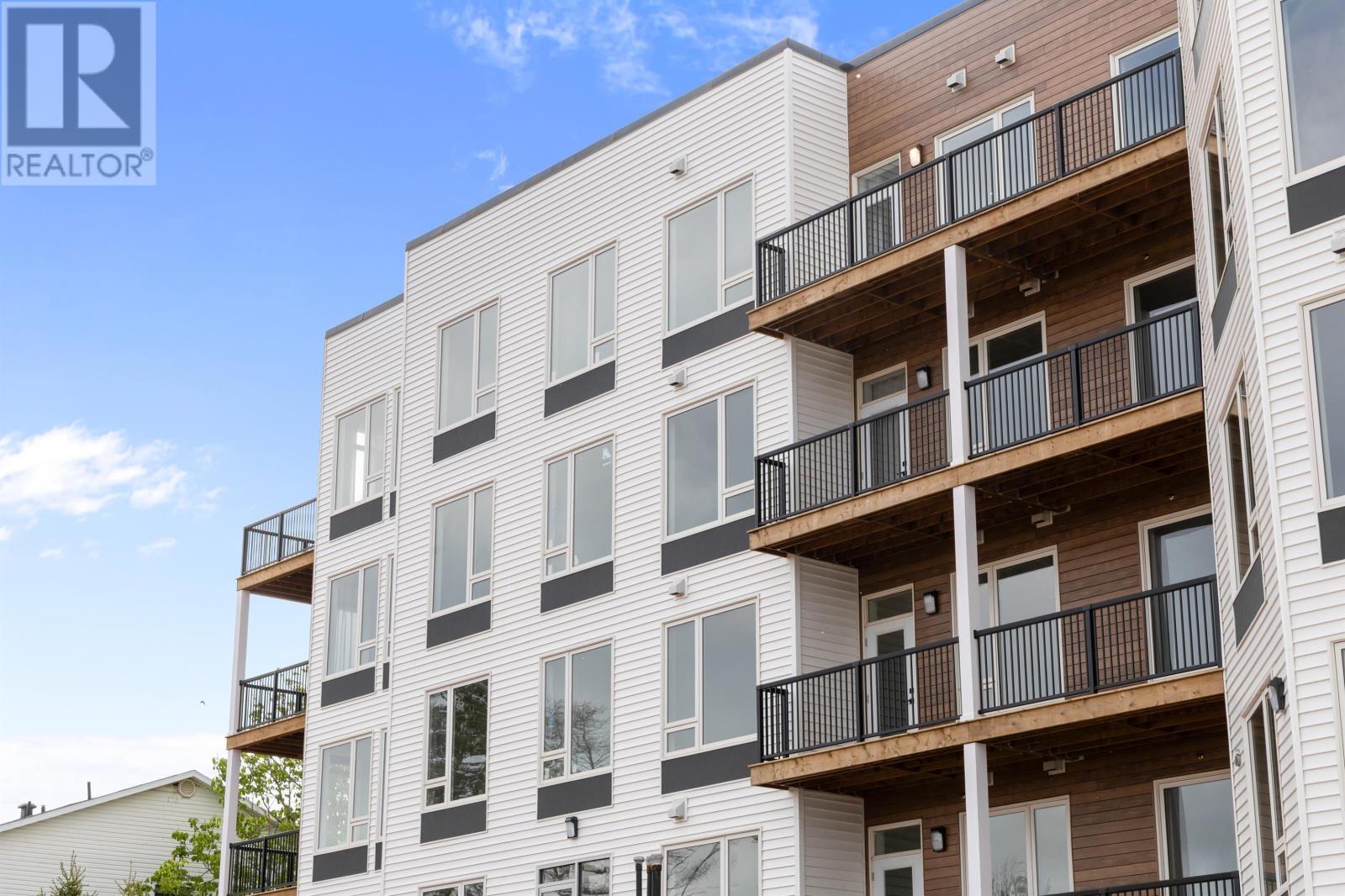 The Emerald 25 Capital Drive Property Photo 41