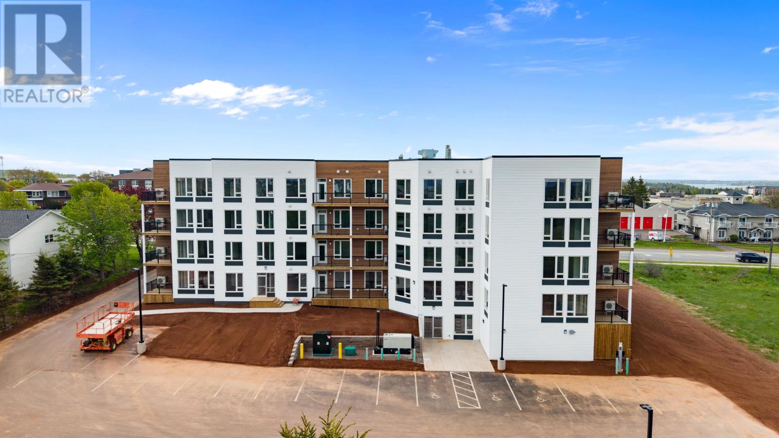 The Emerald 25 Capital Drive Property Photo 50