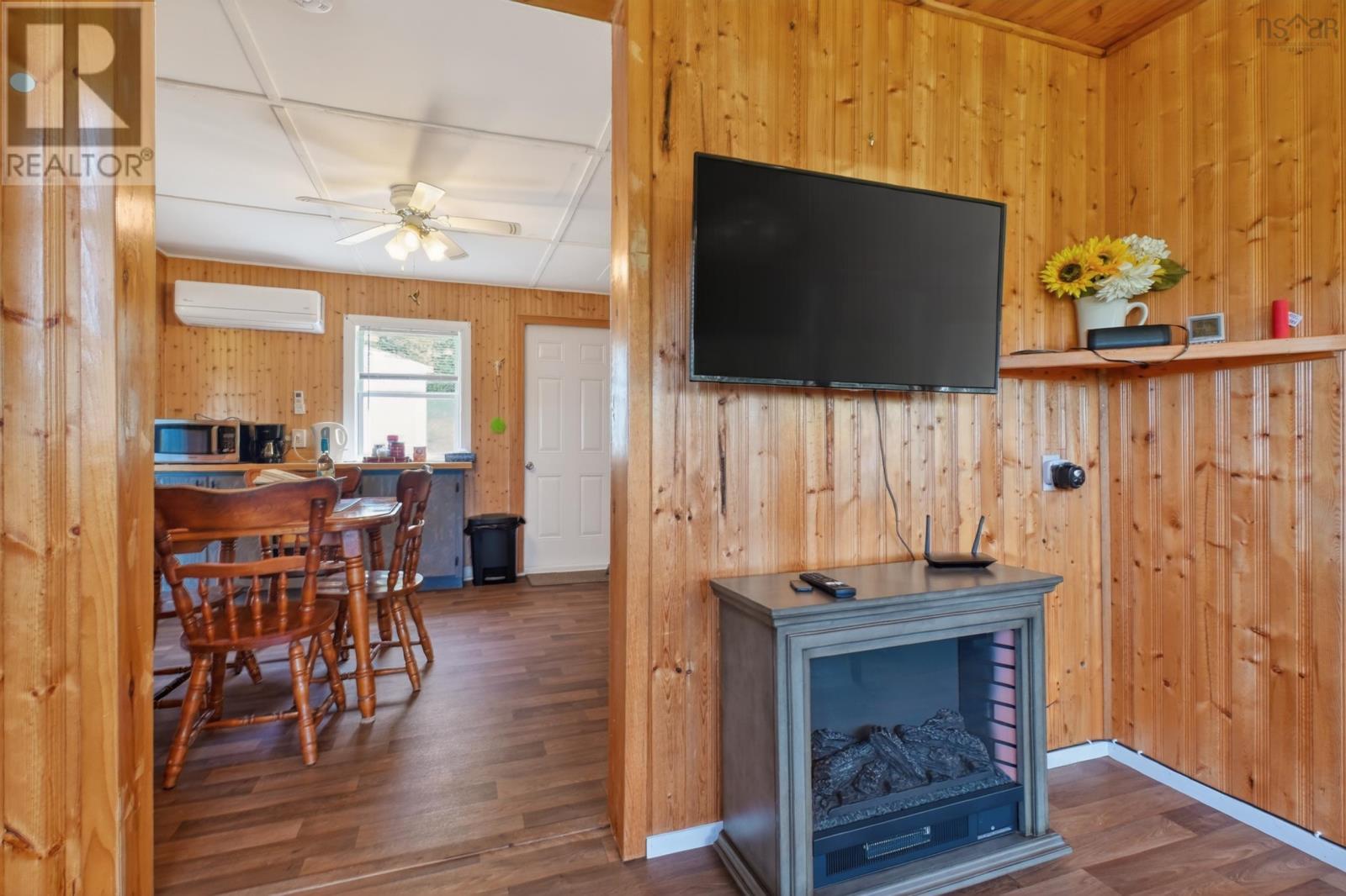 2952 Highway 395 Property Photo 28