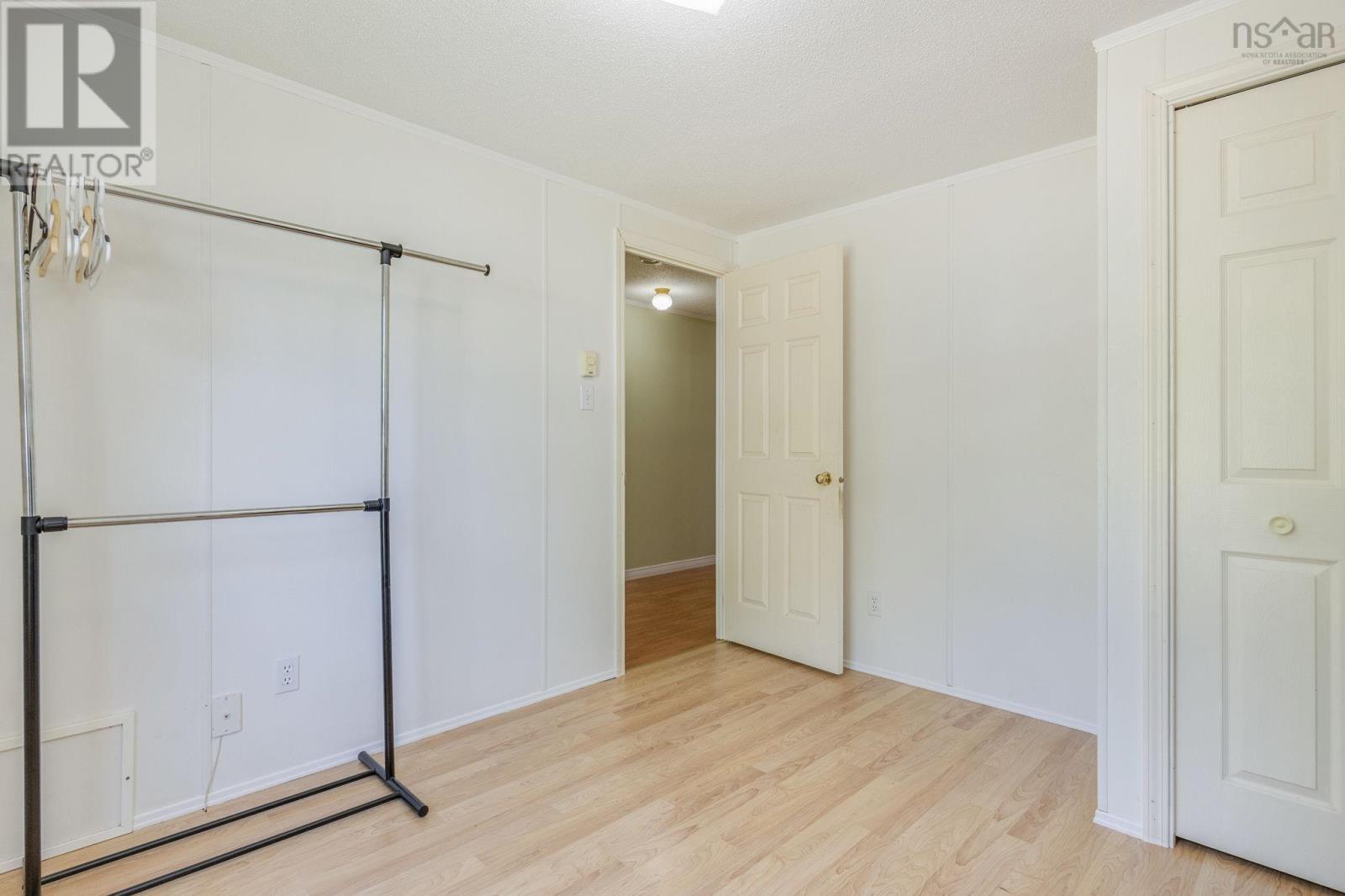 11 Olympic Avenue Property Photo 17