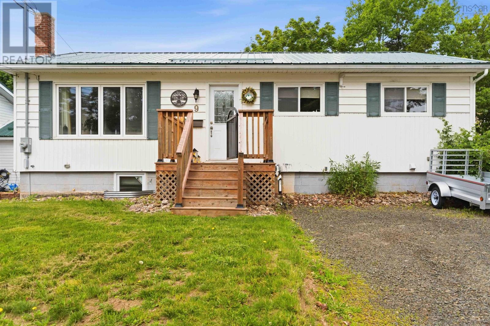 9 Freeman Street Property Photo 3
