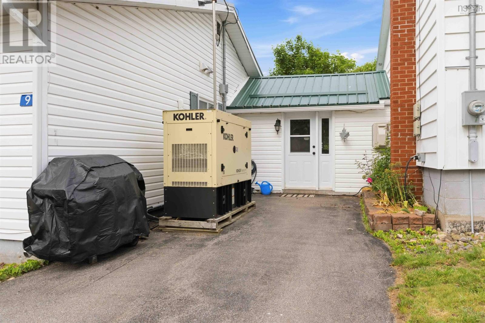 9 Freeman Street Property Photo 5