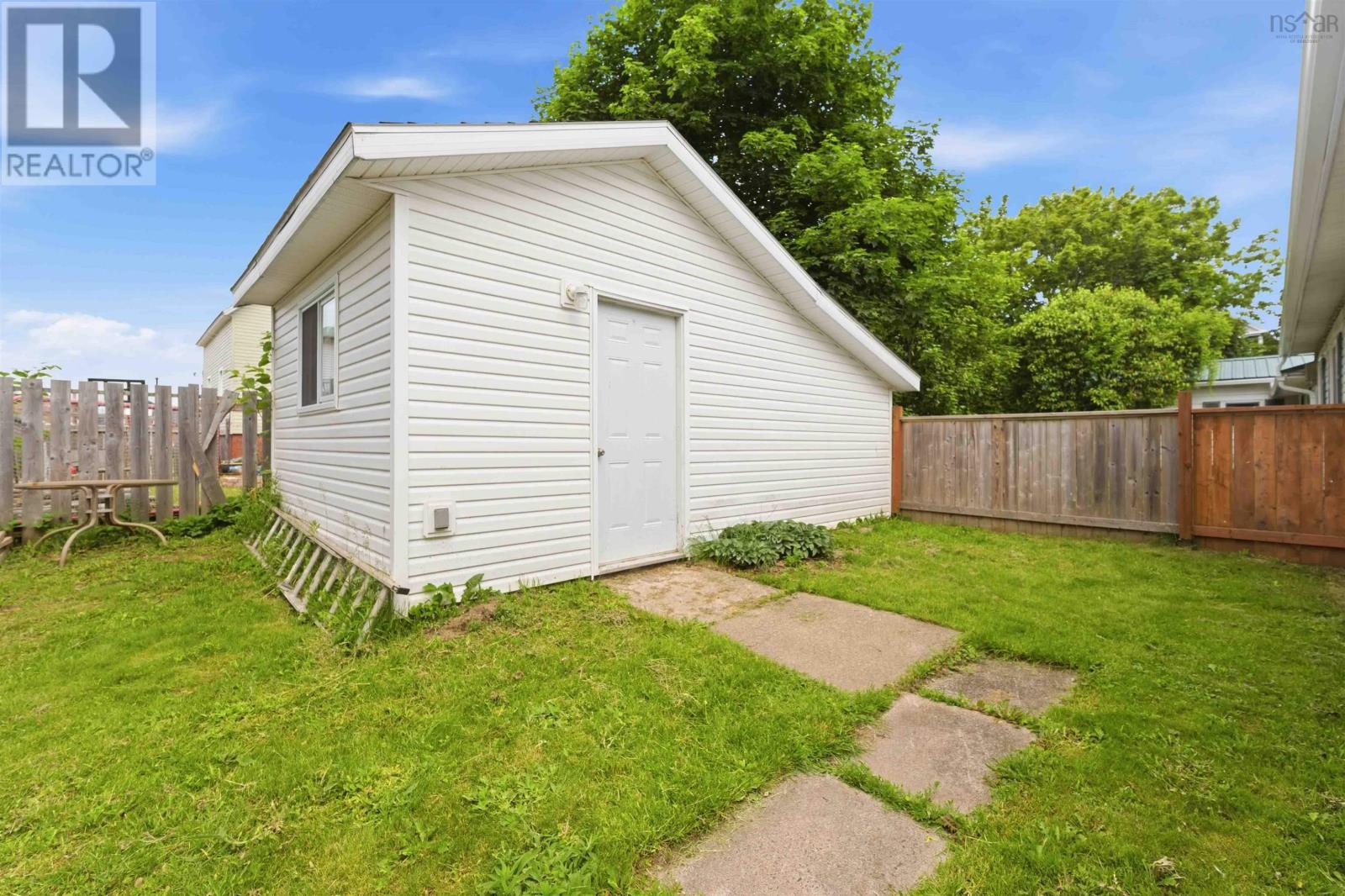 9 Freeman Street Property Photo 10