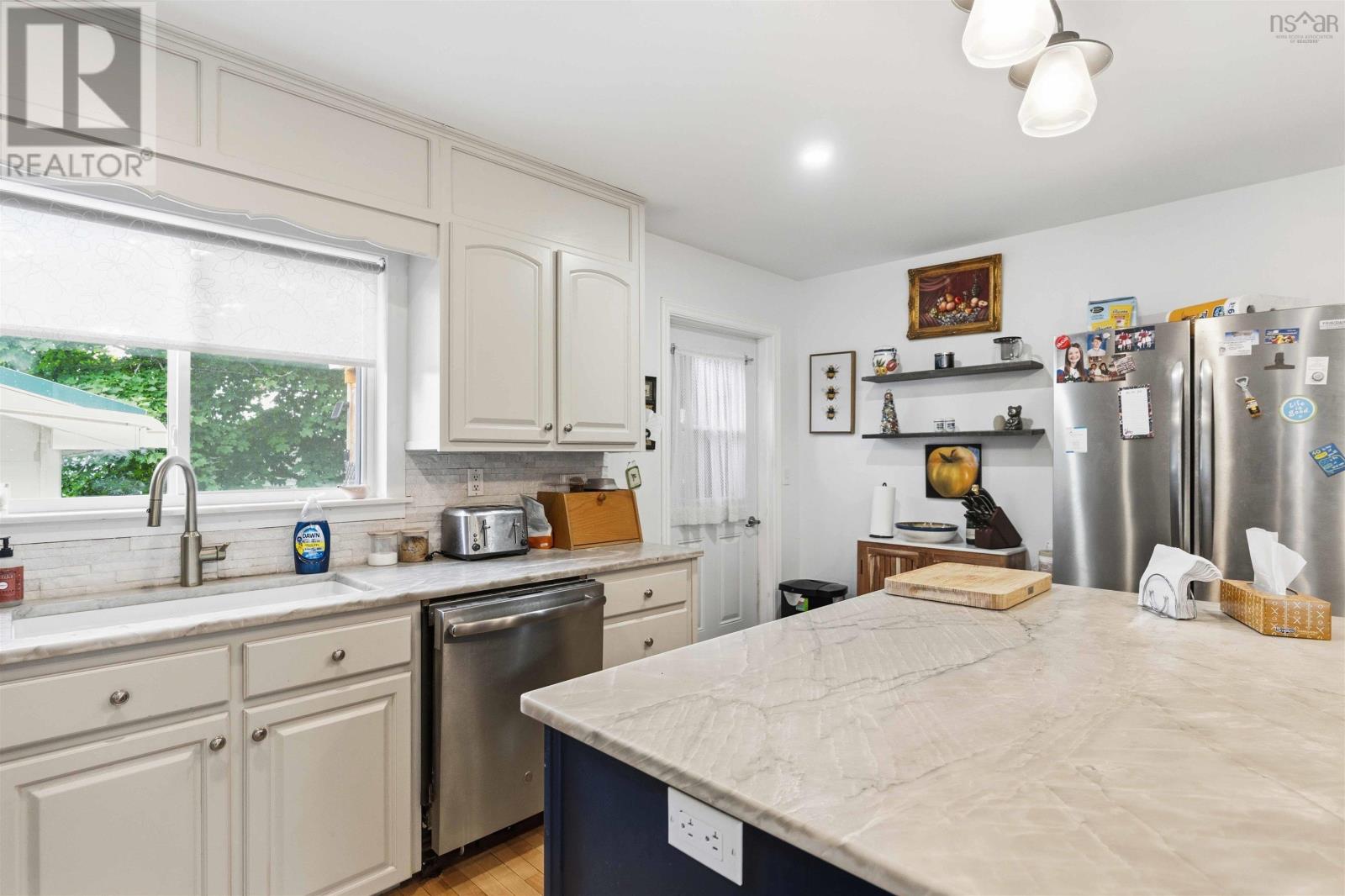 9 Freeman Street Property Photo 17