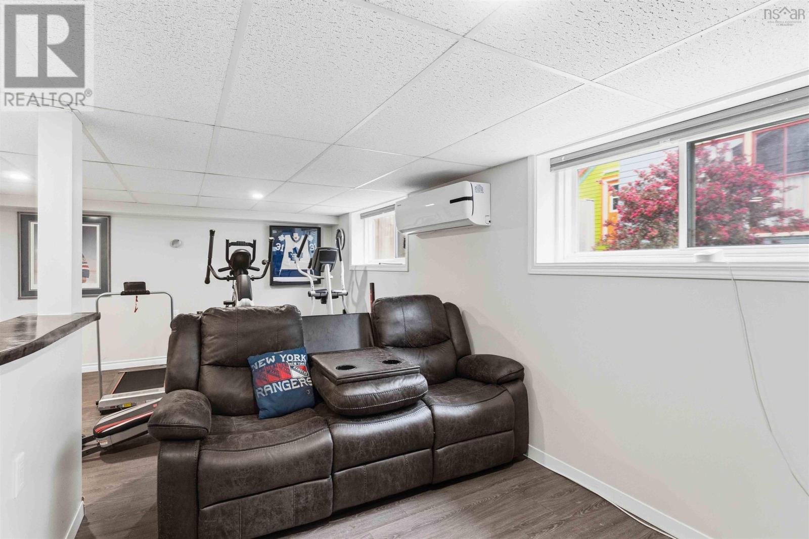 9 Freeman Street Property Photo 31