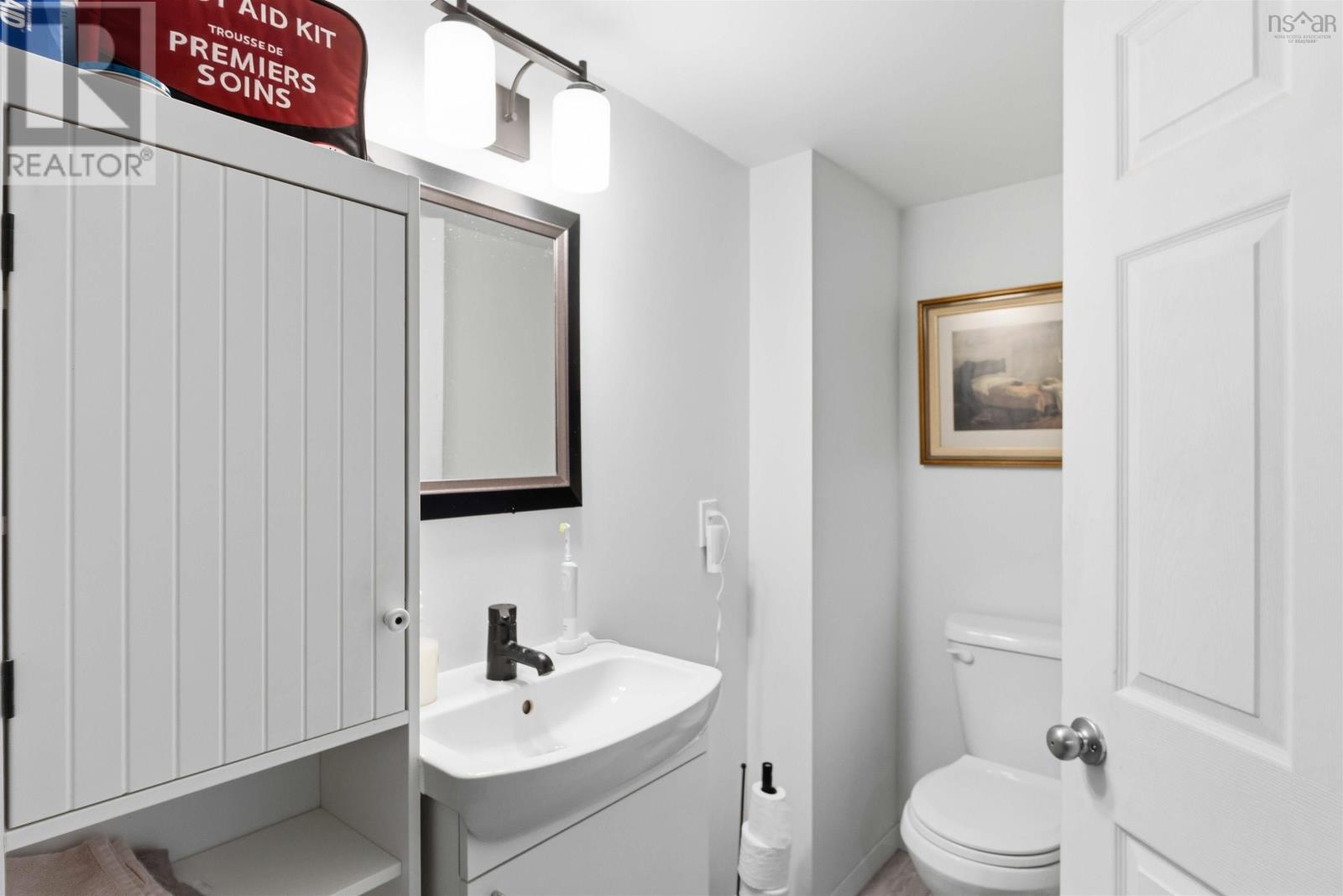 9 Freeman Street Property Photo 32