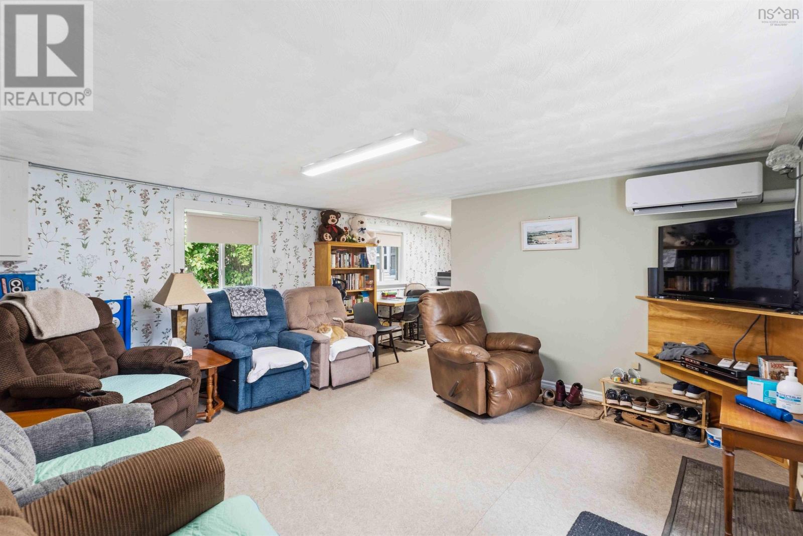 9 Freeman Street Property Photo 37