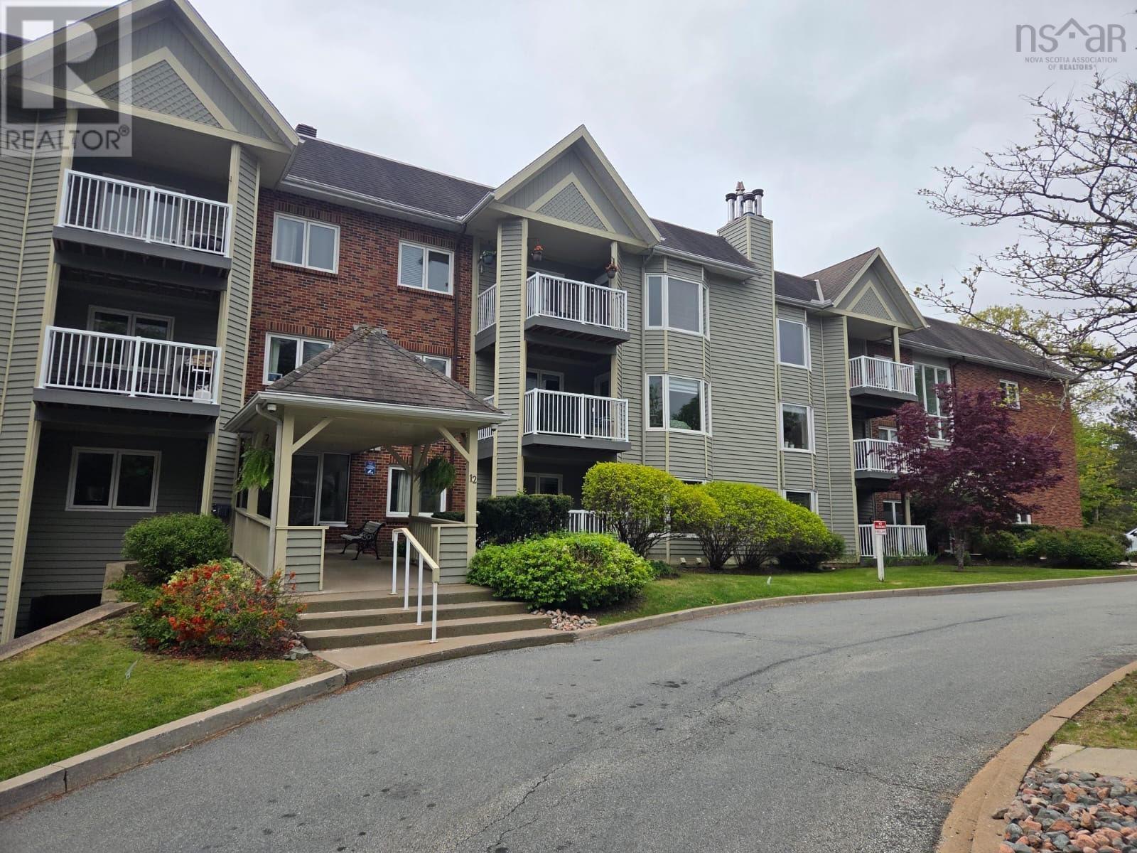 401 12 Spinnaker Drive Photo de la propriété 1