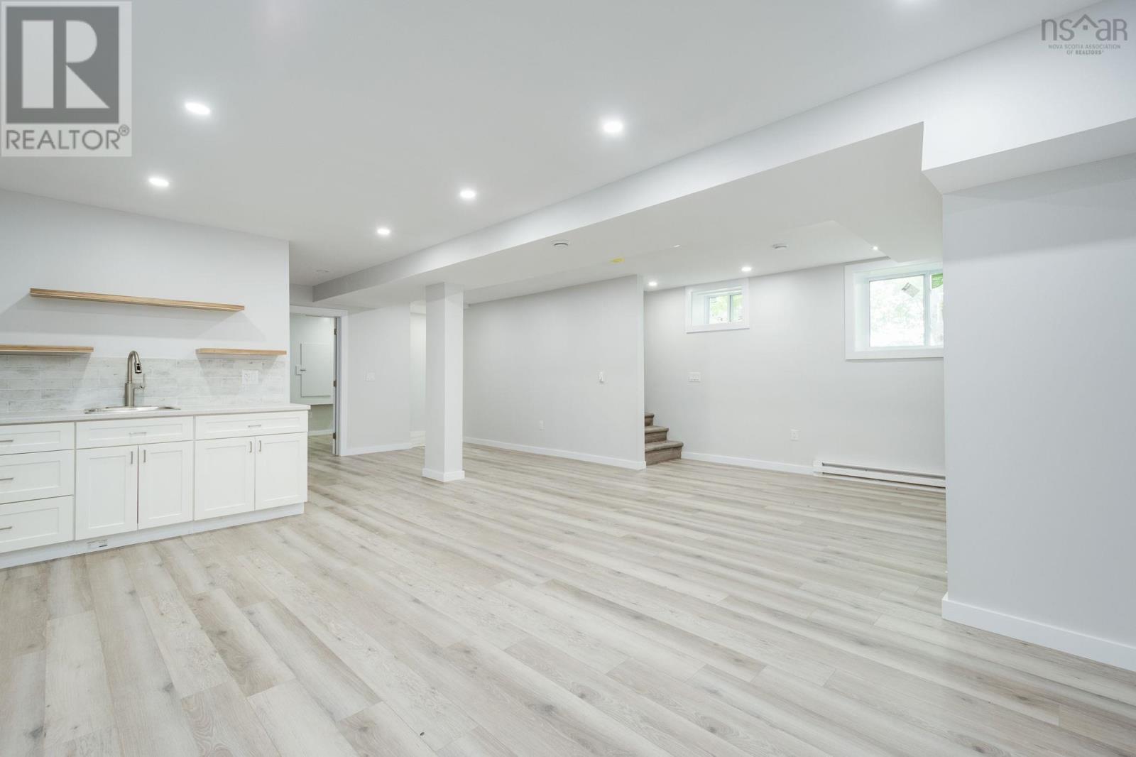 27 Meadowview Drive Property Photo 26