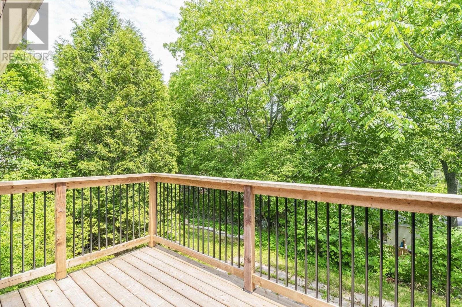 27 Meadowview Drive Property Photo 40