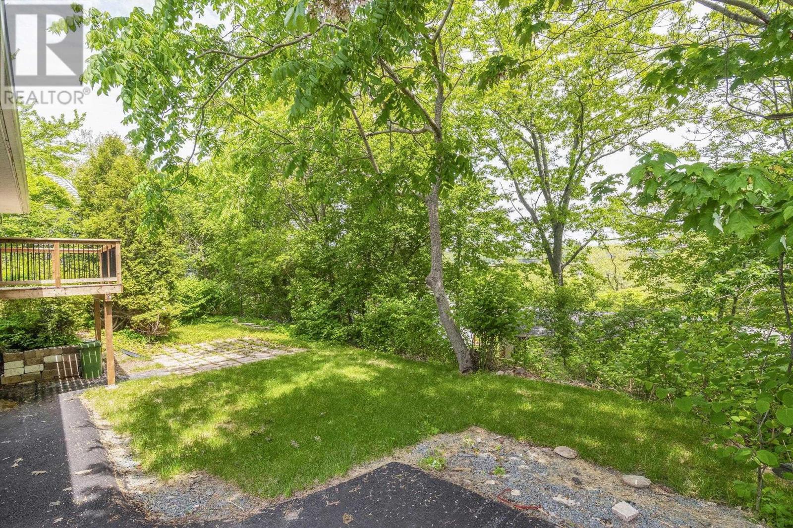 27 Meadowview Drive Property Photo 47