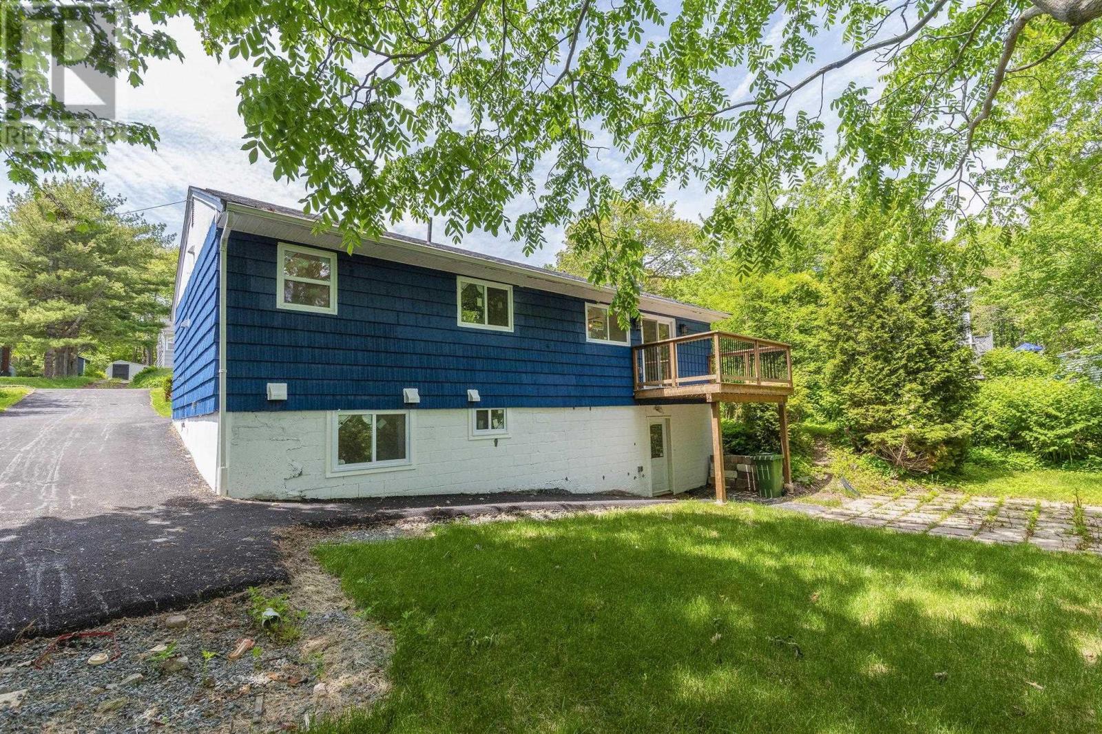27 Meadowview Drive Property Photo 48