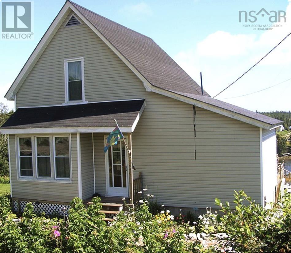 5034 Highway 7 Property Photo 3