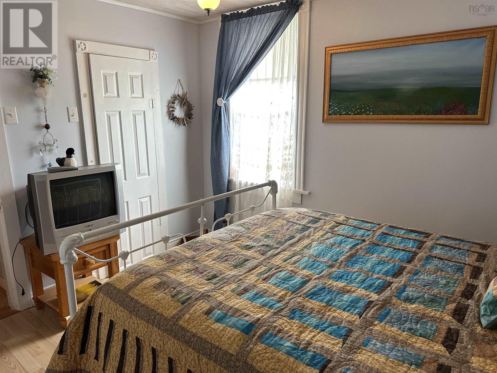 5034 Highway 7 Property Photo 33