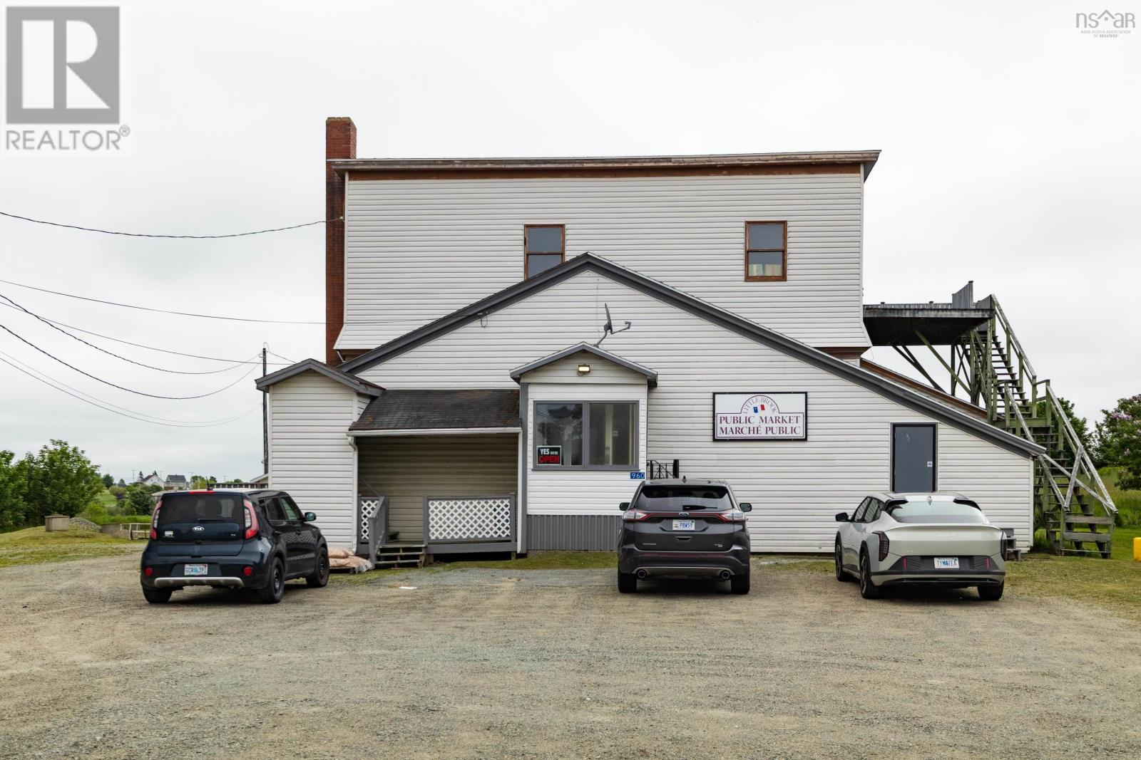960 Highway 1 Property Photo 8