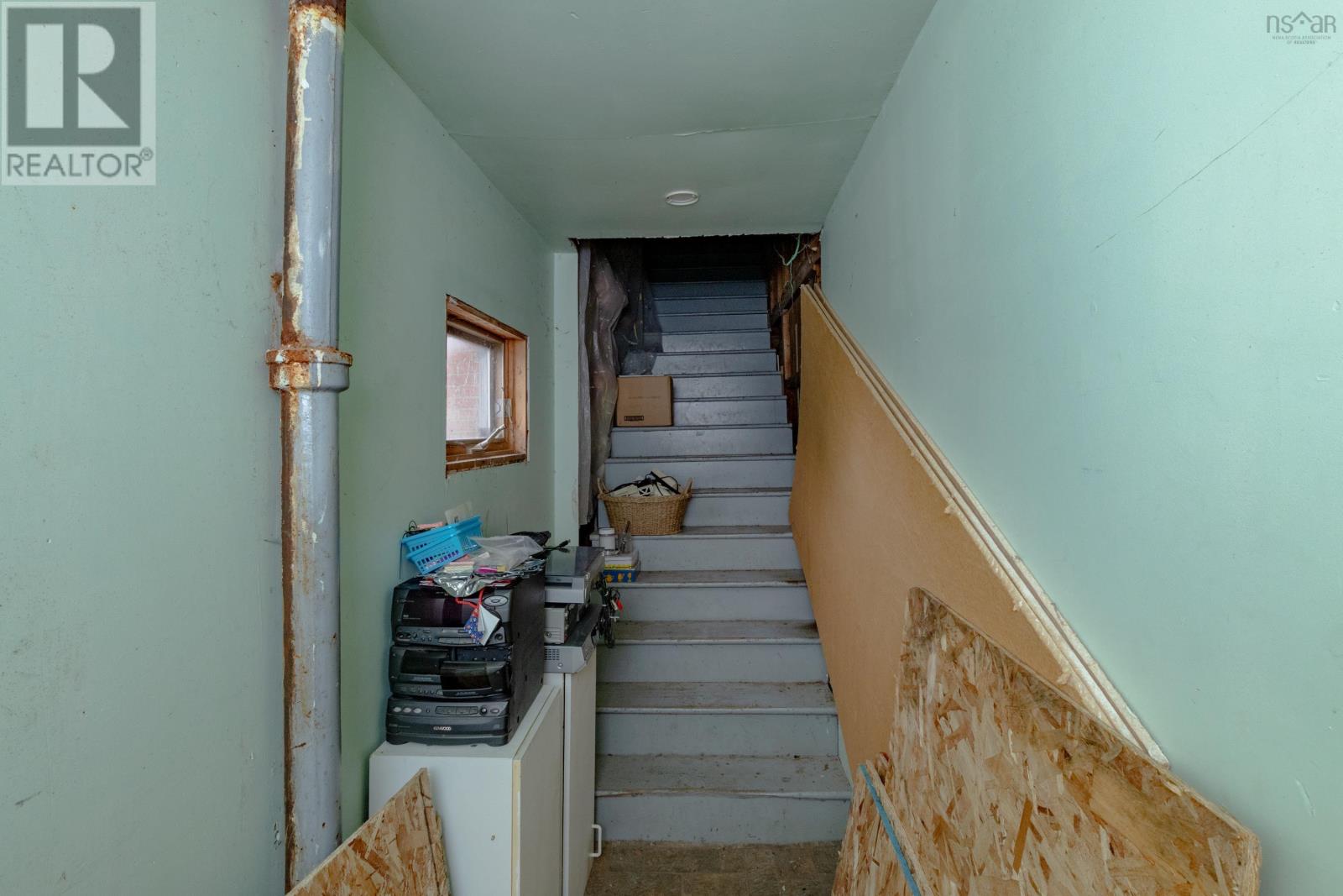 960 Highway 1 Property Photo 24