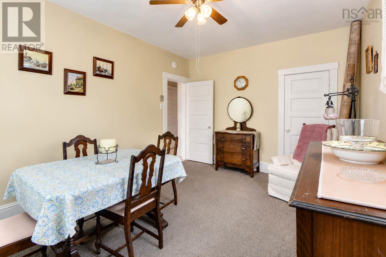 65 View Street Property Photo 18