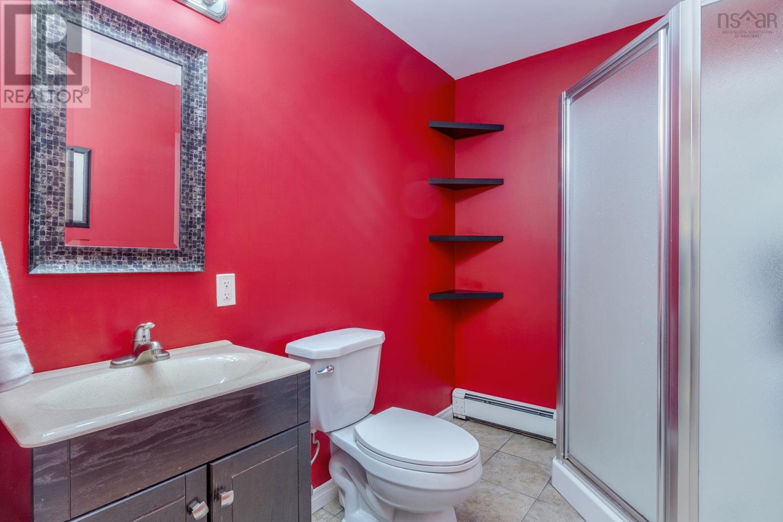 980 White Hills Run Property Photo 27