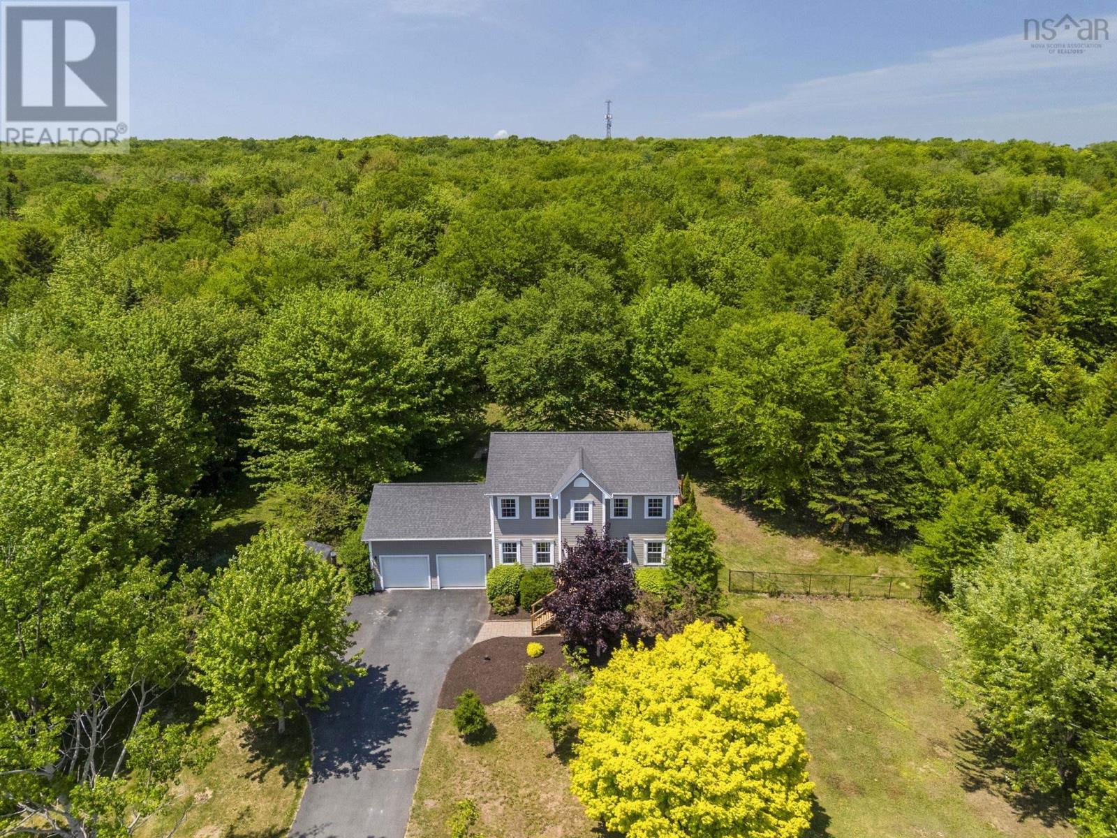 980 White Hills Run Property Photo 40