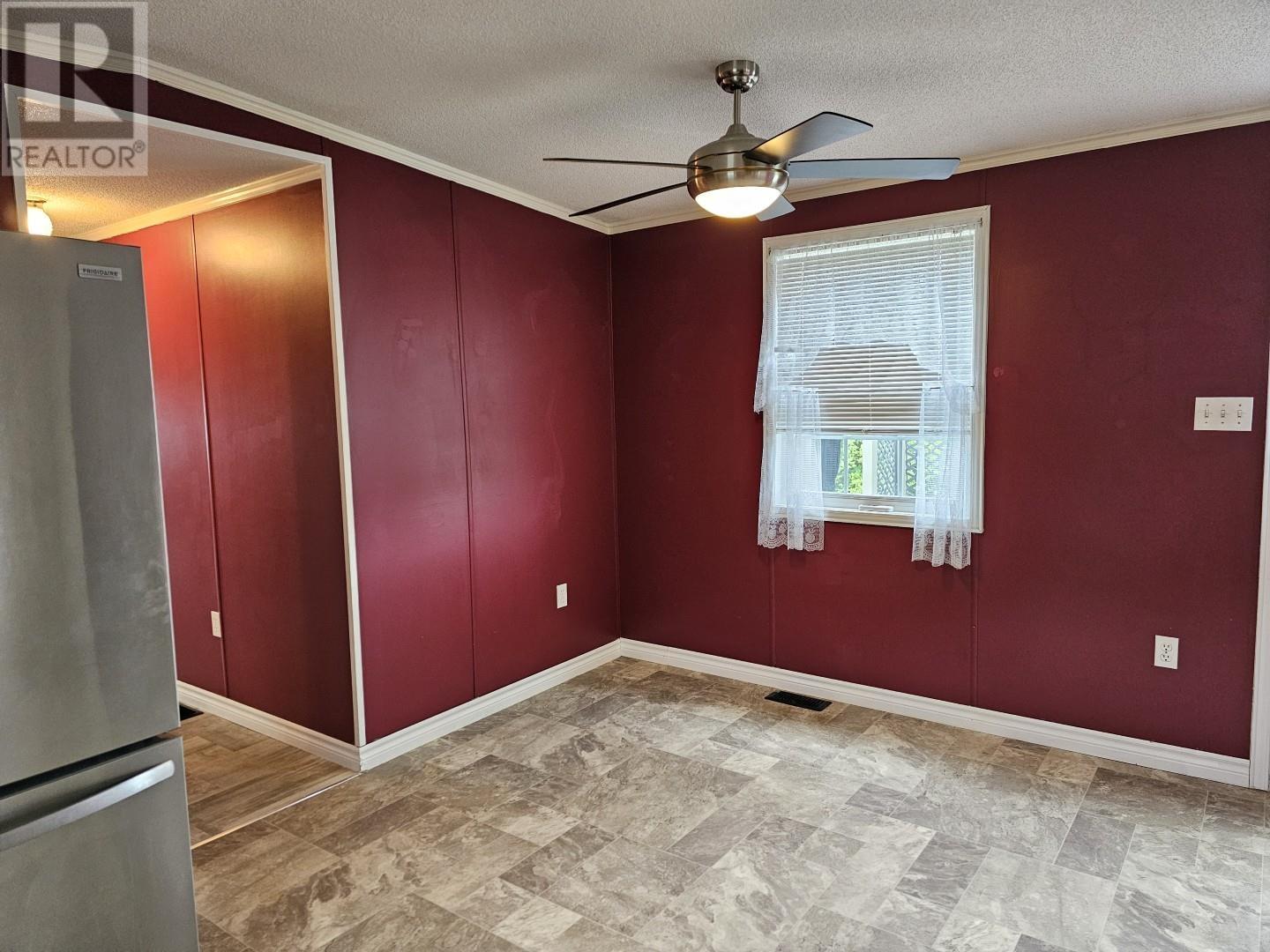18 Jordan Avenue Property Photo 6