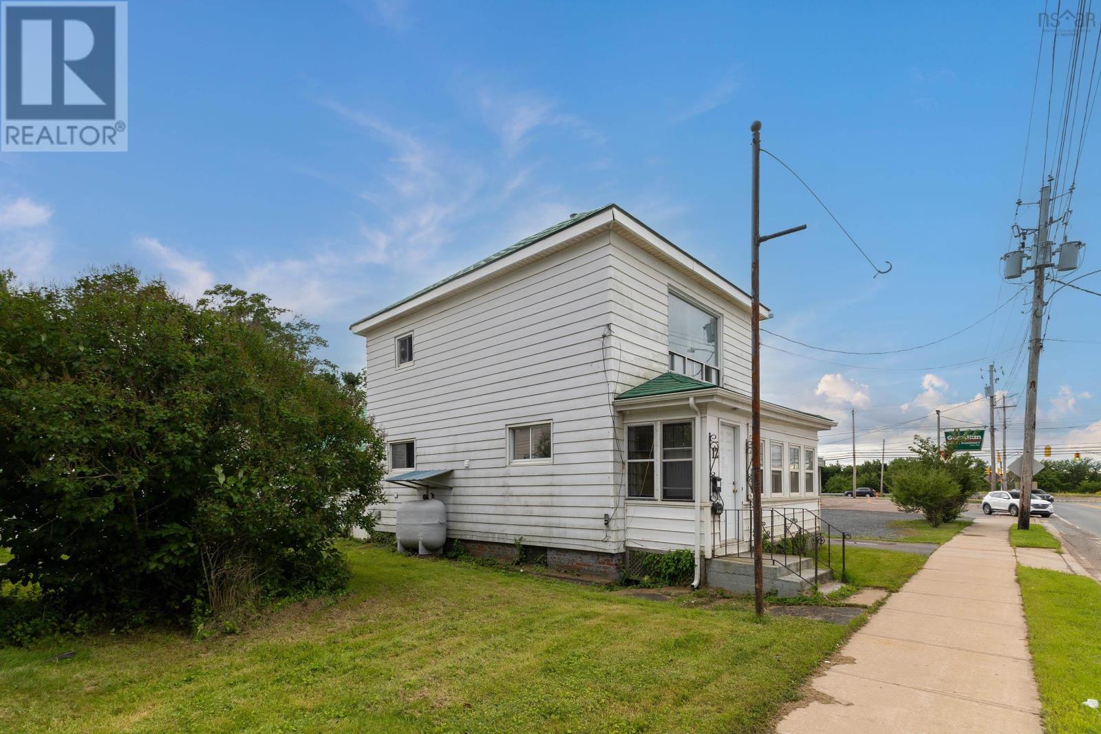 12 & 14 Pictou Road Property Photo 6
