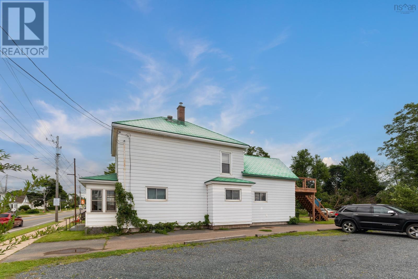 12 & 14 Pictou Road Property Photo 7