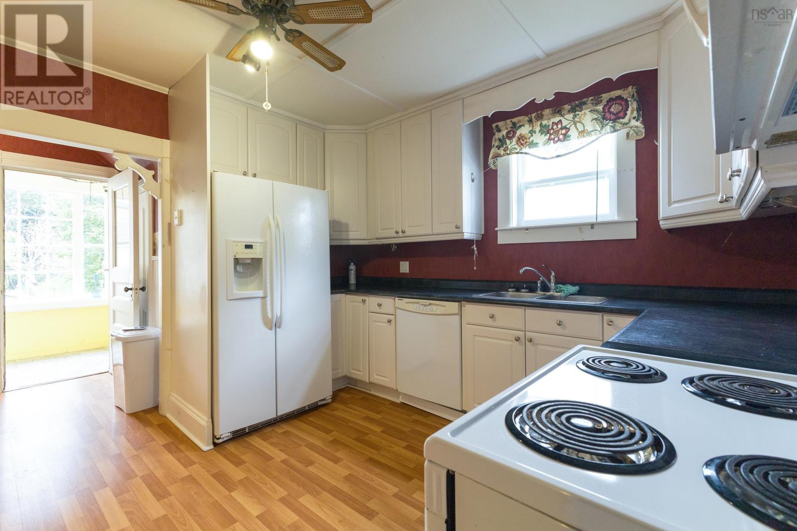 12 & 14 Pictou Road Property Photo 27