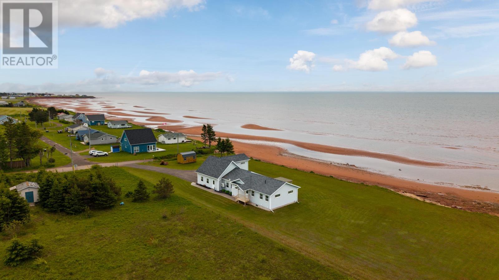 18 Shore Road Property Photo 17