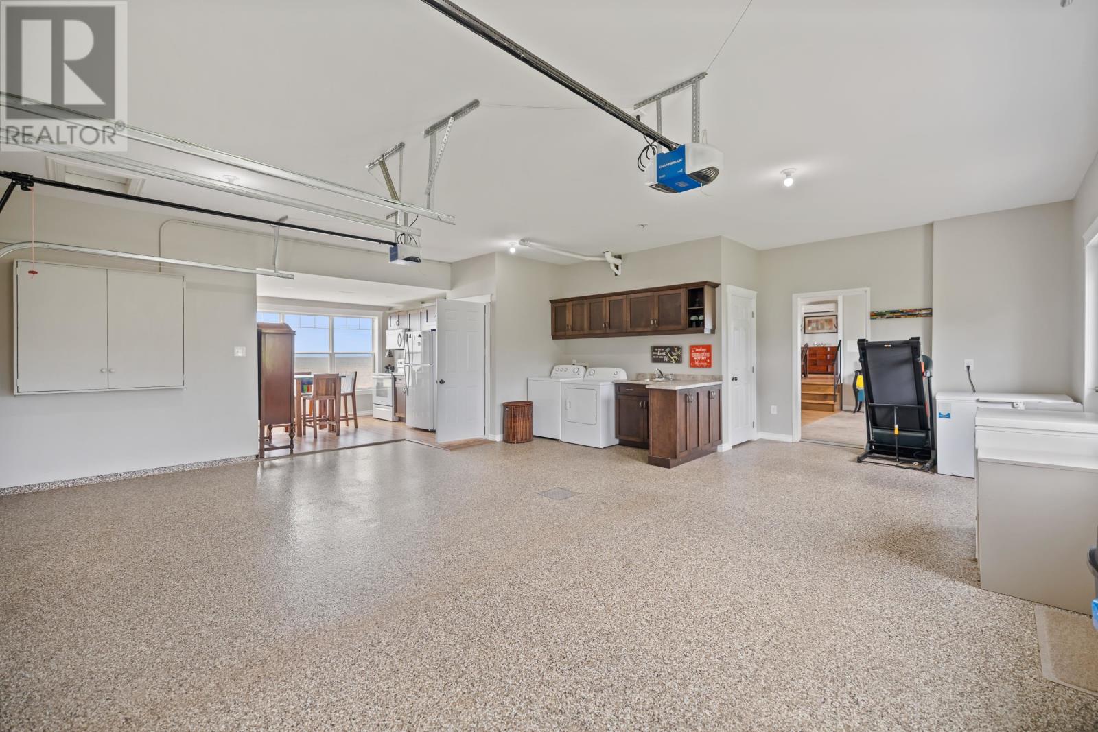 18 Shore Road Property Photo 40