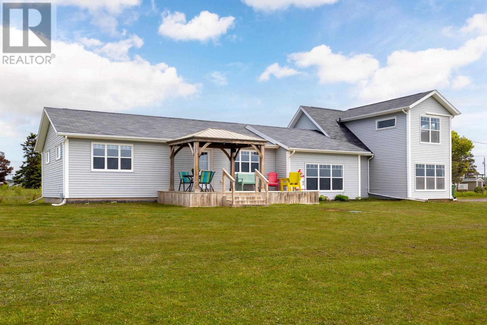 18 Shore Road Property Photo 47