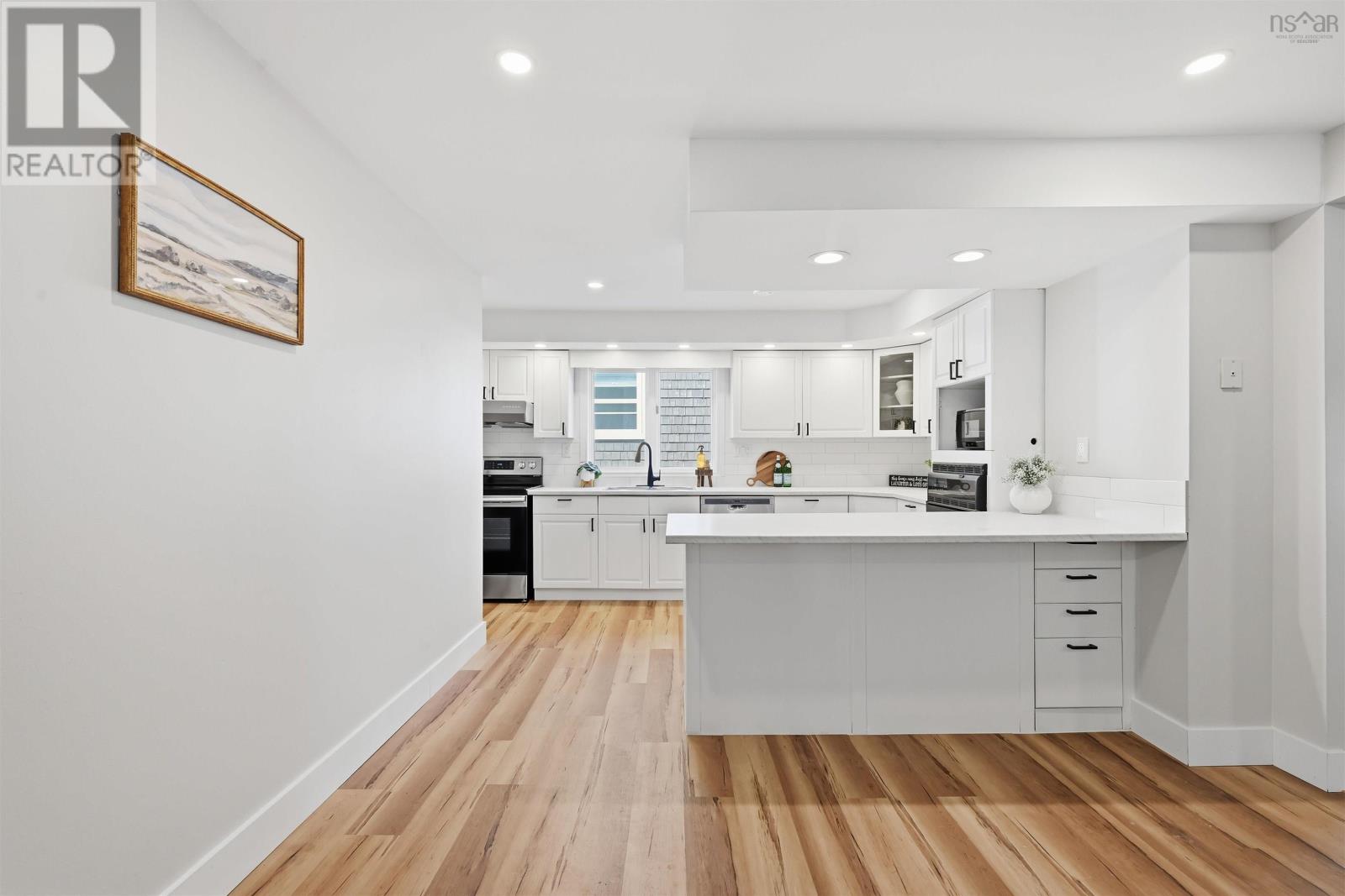 6521 Bayers Road Property Photo 11