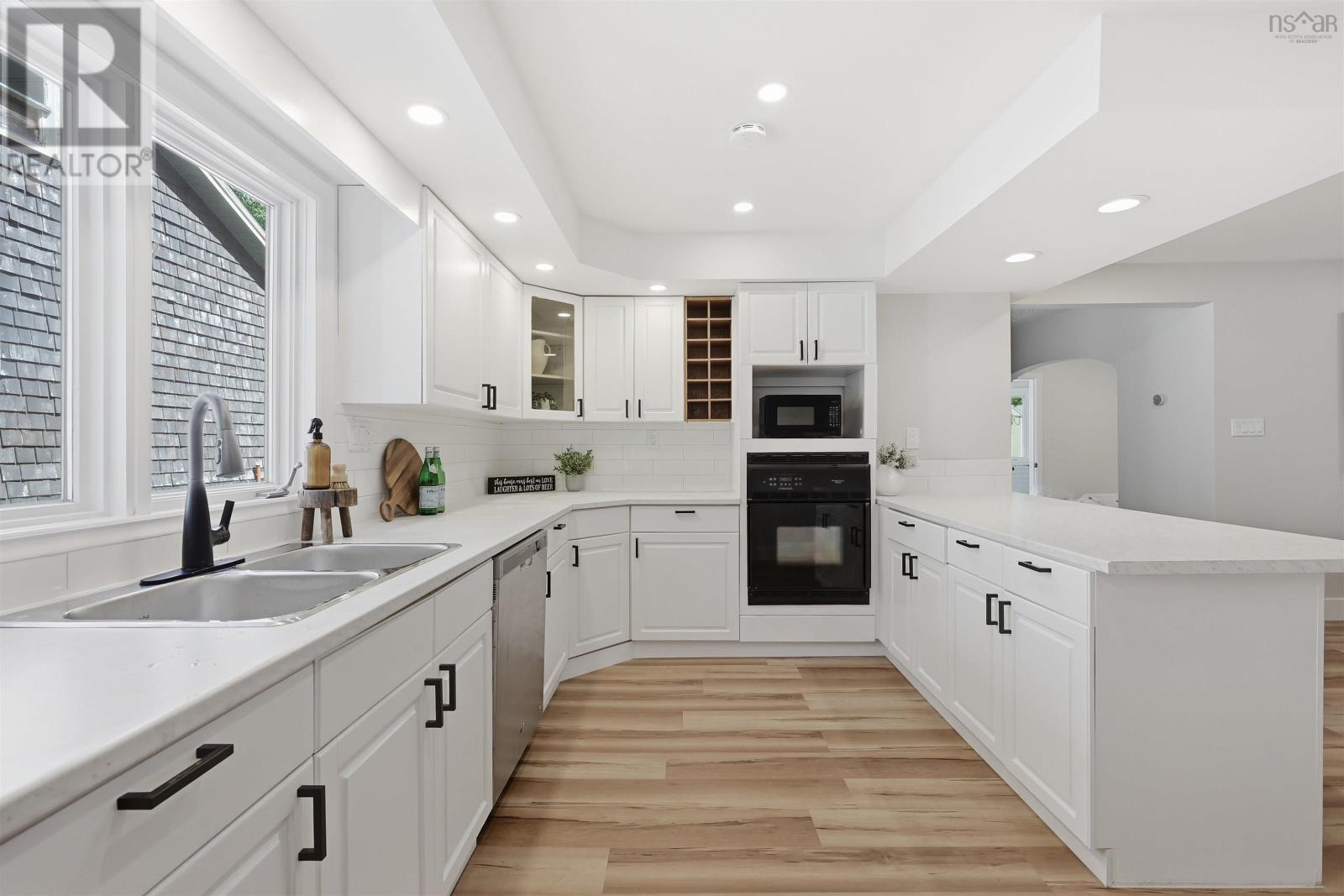 6521 Bayers Road Property Photo 14