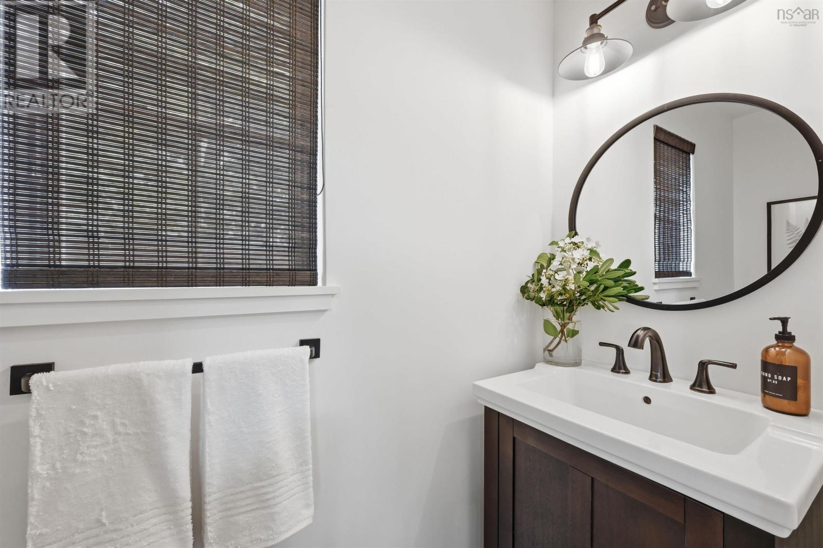 6968 Chebucto Road Property Photo 14