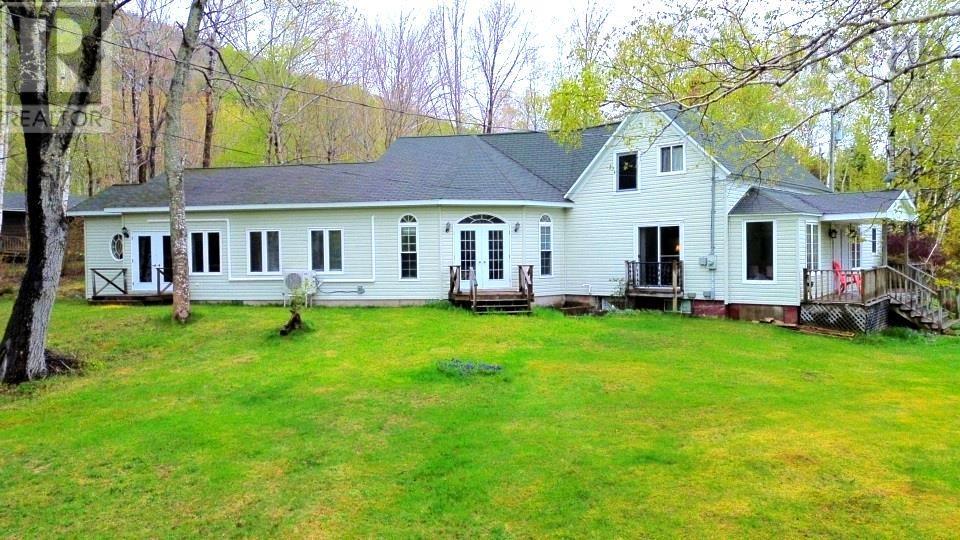 45478 Cabot Trail Property Photo 1