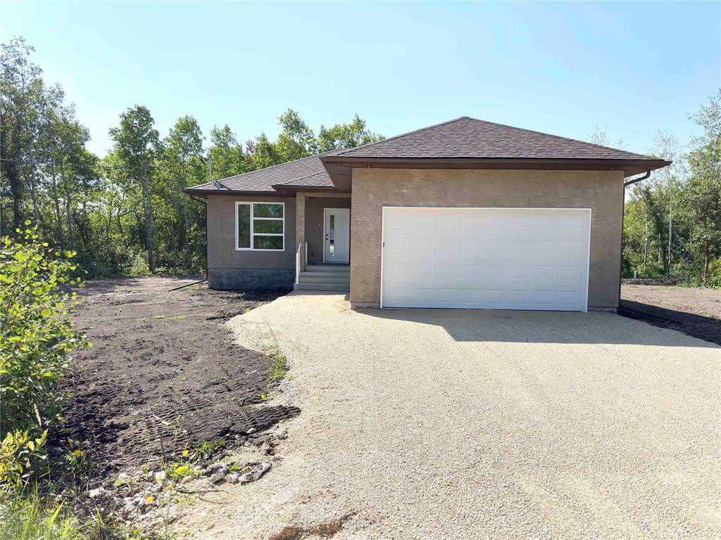 10 Tamarack Lane Property Photo 1