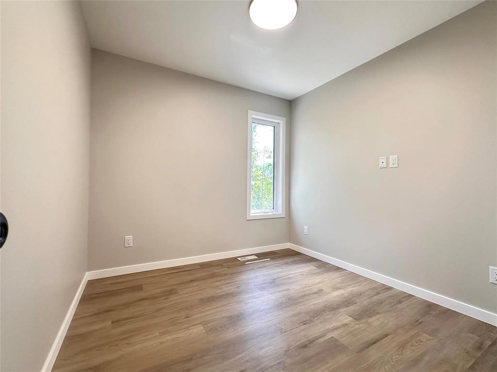 10 Tamarack Lane Property Photo 21