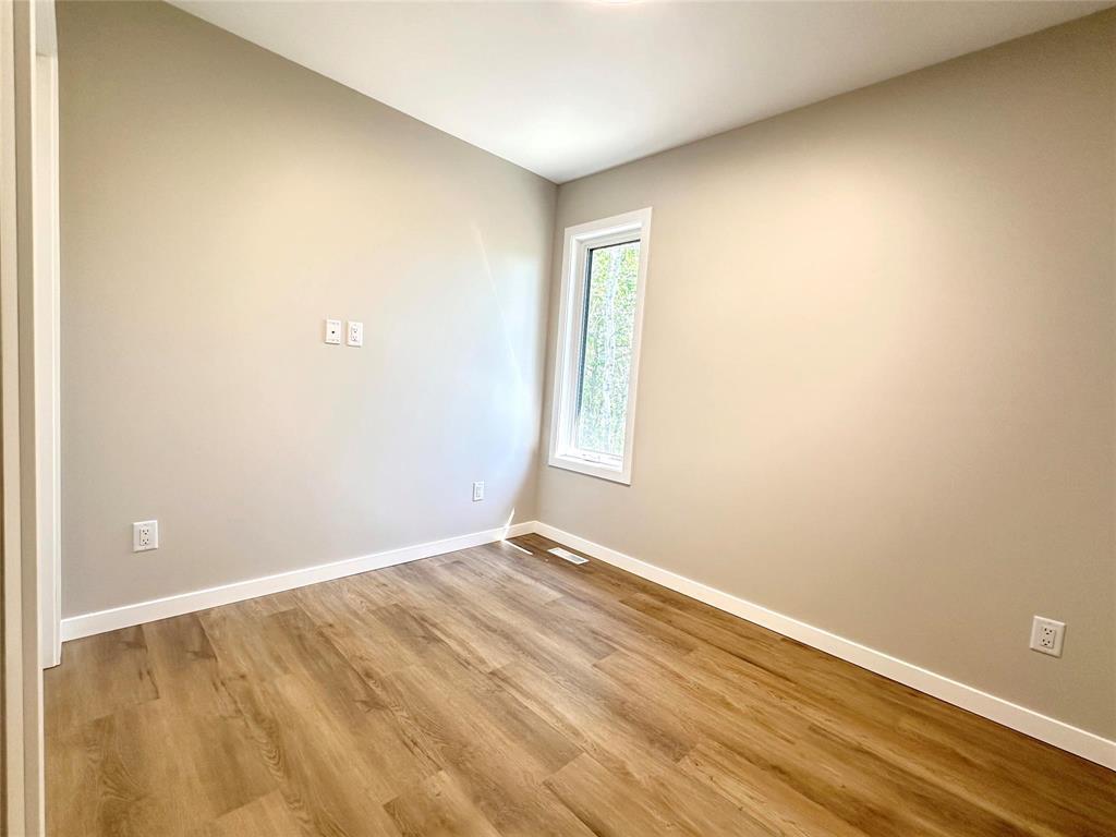 10 Tamarack Lane Property Photo 22
