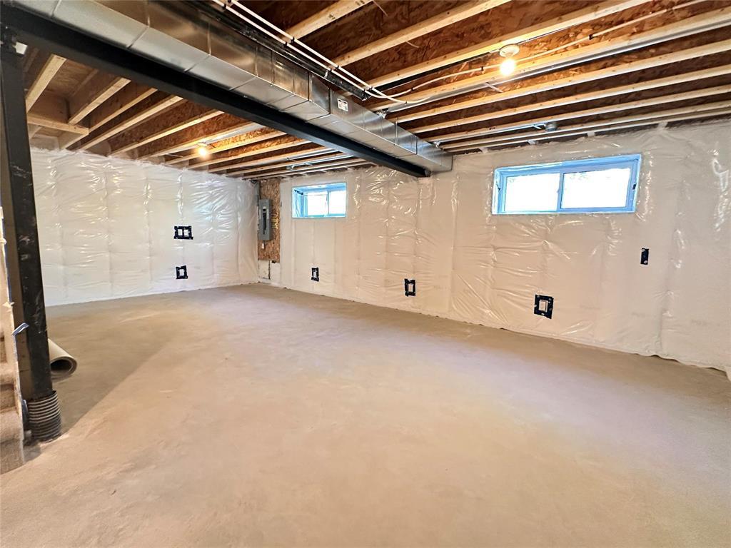 10 Tamarack Lane Property Photo 24