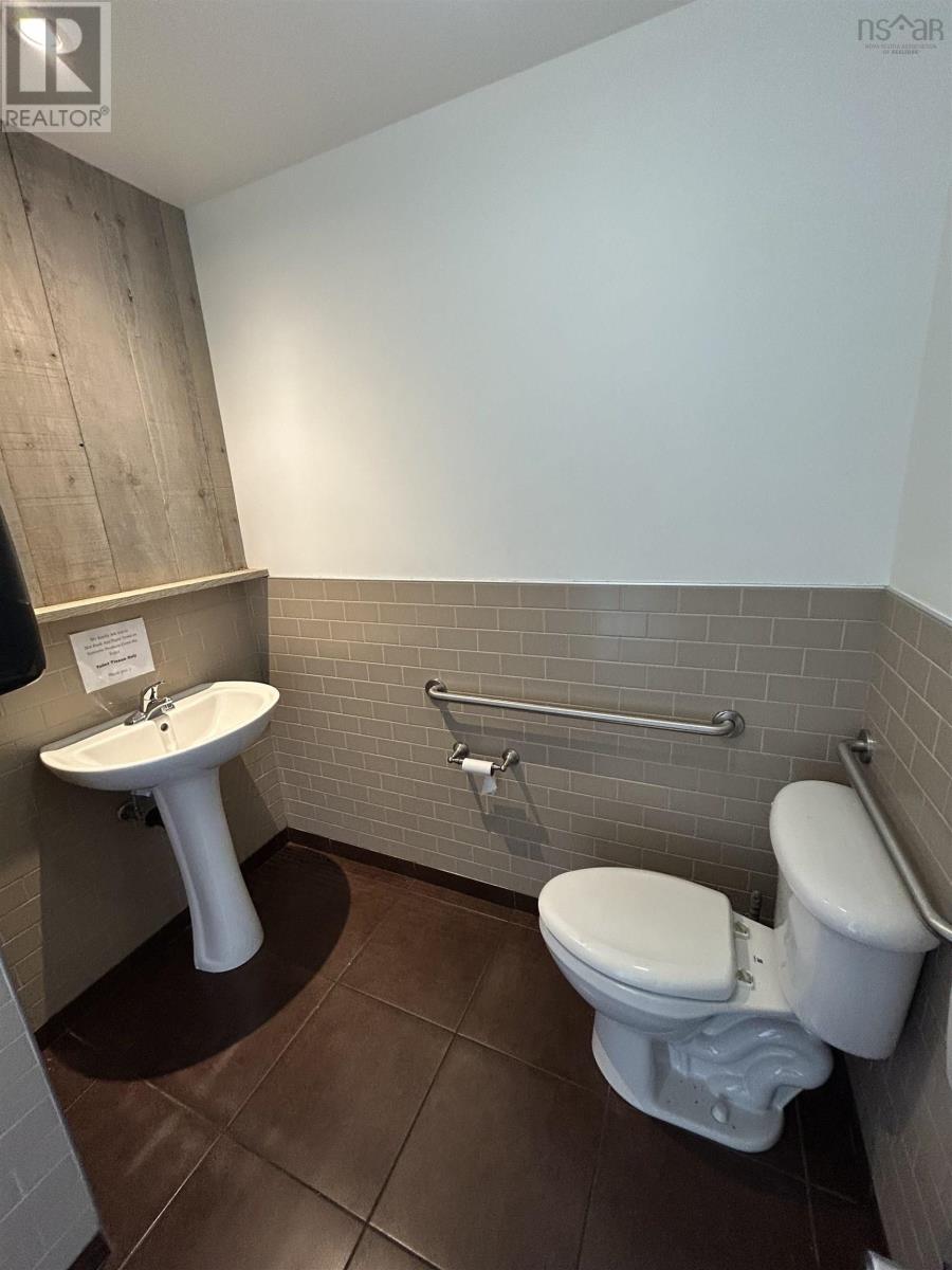 16 Pitt Street Property Photo 6