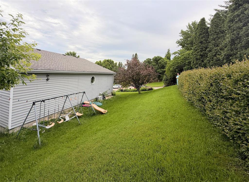 341 Lily Street Property Photo 29