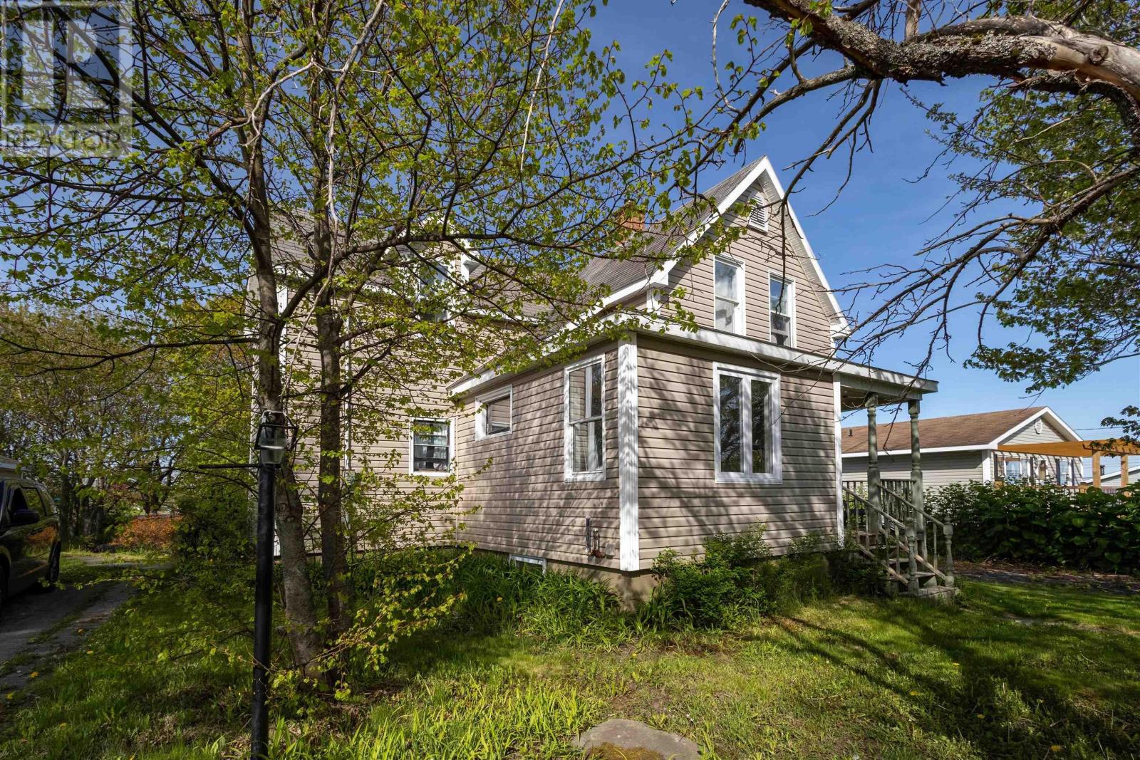 6 Grove Street Property Photo 2
