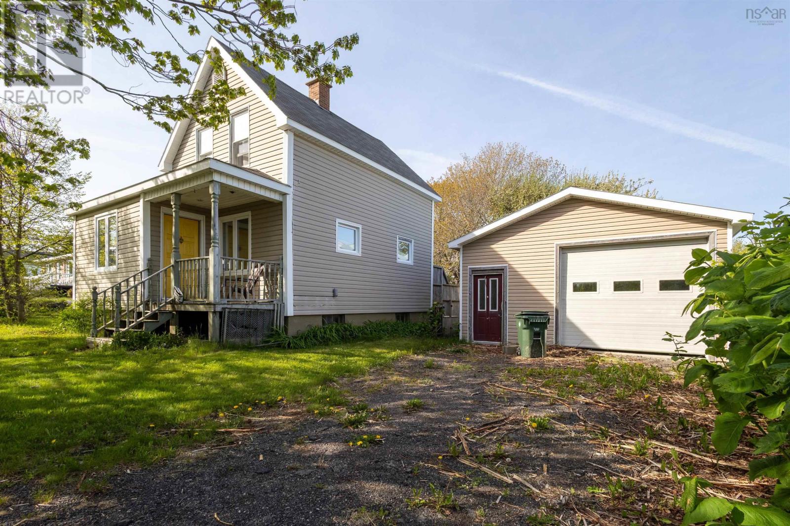 6 Grove Street Property Photo 5