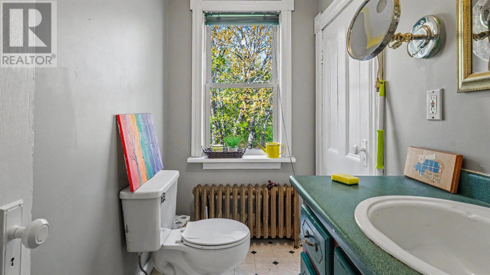 6 Grove Street Property Photo 30